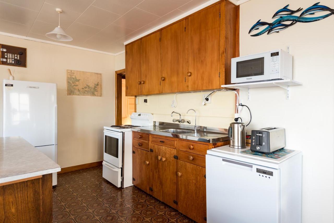 Dream View Waterfront Paihia Villa Exterior photo