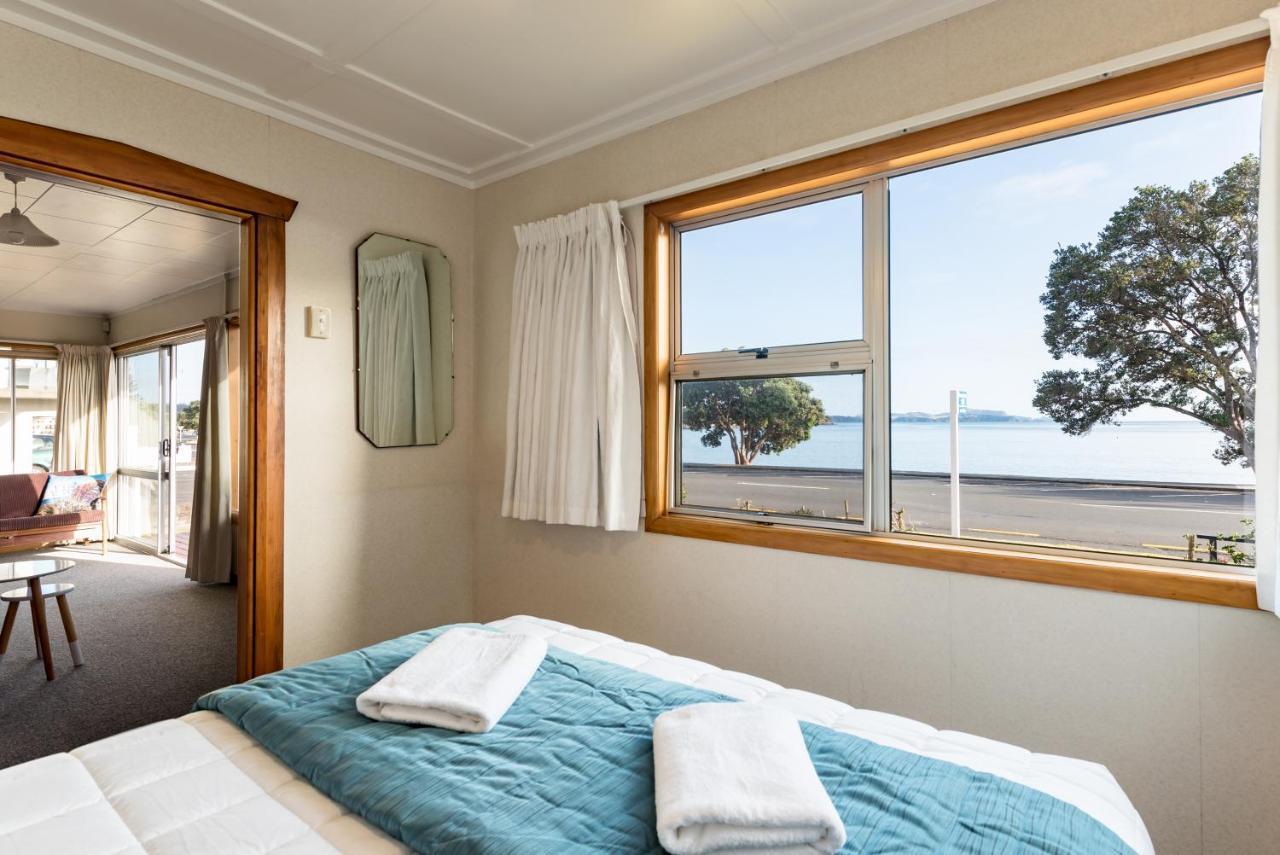 Dream View Waterfront Paihia Villa Exterior photo